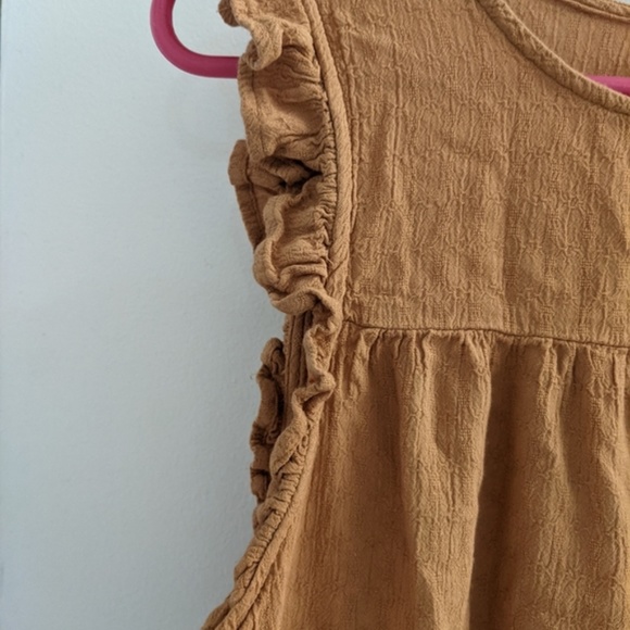 AMERICAN EAGLE--TAN BABYDOLL TOP - Picture 2 of 4